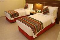 Bell Hotel Chennai Bagian luar foto